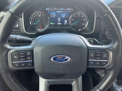 Used 2022 Ford F150 XLT w/ Equipment Group 302A High AWD/4WD image 18