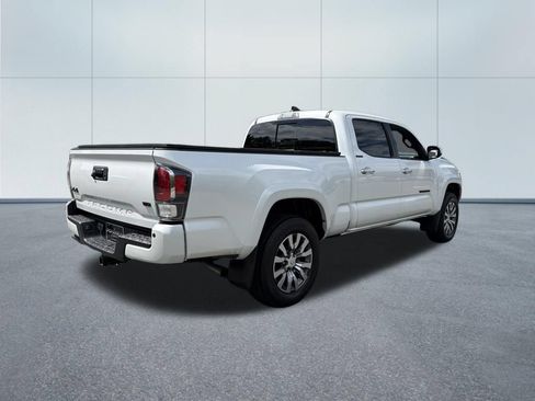 Used 2023 Toyota Tacoma Limited AWD/4WD image 5
