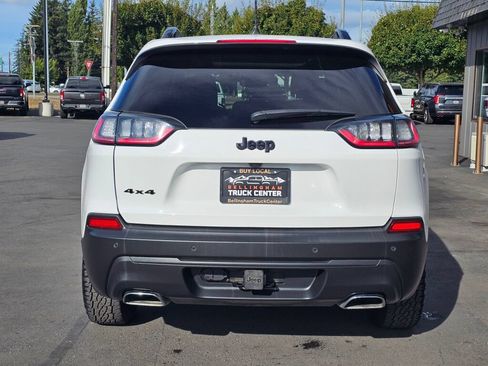 Used 2022 Jeep Cherokee Latitude Lux w/ Sun & Sound Group AWD/4WD image 4