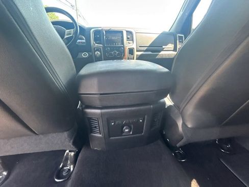 Used 2016 RAM 1500 Laramie w/ Convenience Group AWD/4WD image 17