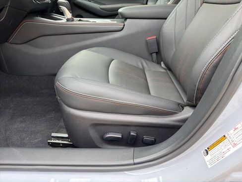 New 2026 Nissan Altima 2.5 SR image 10