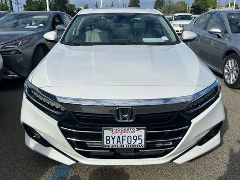 Used 2021 Honda Accord EX-L image 2