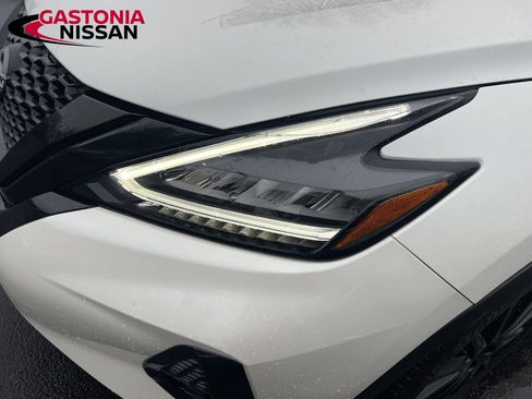 Used 2024 Nissan Murano SV w/ SV Midnight Edition Package image 6