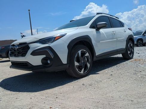 Used 2026 Subaru Crosstrek 2.5i Limited w/ Crosstrek Mirror Package AWD/4WD image 9