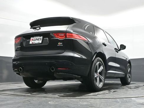 Used 2020 Jaguar F-PACE S image 44