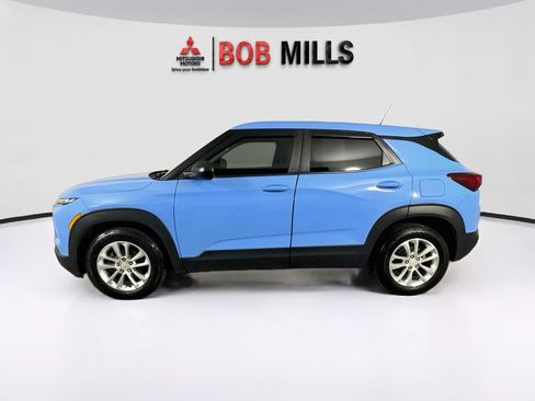 Used 2024 Chevrolet TrailBlazer LS w/ LS Convenience Package FWD image 4