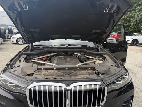 Used 2022 BMW X7 xDrive40i w/ Premium Package AWD/4WD image 20