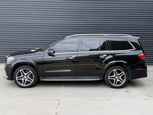 Used 2017 Mercedes-Benz GLS 550 4MATIC image 9