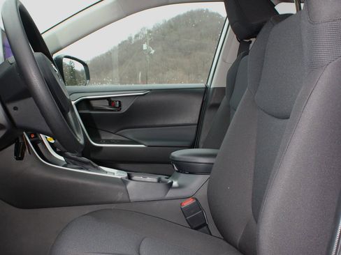 New 2025 Toyota RAV4 LE image 14