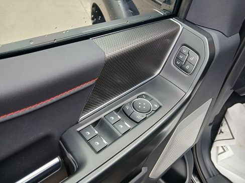 Used 2025 Ford F150 Raptor AWD/4WD image 16