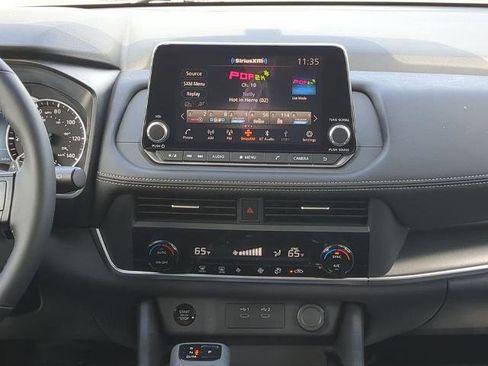 Certified 2026 Nissan Rogue SV image 18