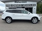 Used 2017 Chevrolet Traverse LT w/ Style and Technology Package image 2