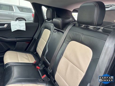 Used 2022 Ford Escape Titanium w/ Titanium Elite Package image 10