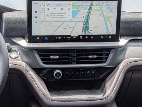 New 2026 Ford Explorer Platinum image 11