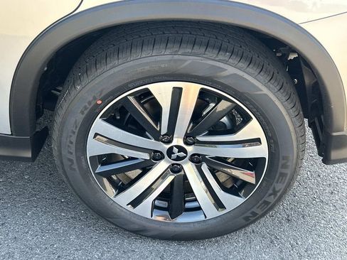 New 2026 Mitsubishi Outlander Sport SE AWD/4WD image 12