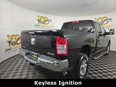 Used 2024 RAM 2500 Big Horn w/ Bed Utility Group image 9