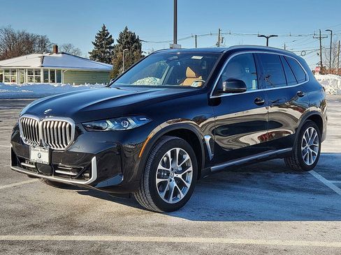Used 2026 BMW X5 xDrive40i w/ Premium Package image 3