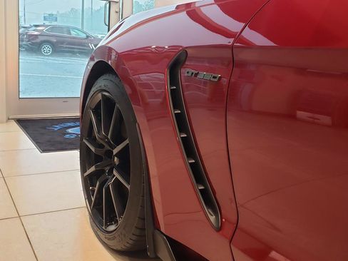 Used 2017 Ford Mustang Shelby GT350 w/ Electronics Package RWD image 16
