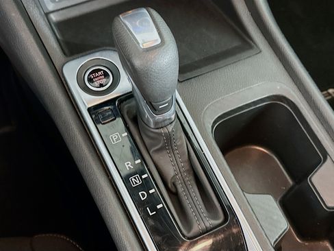 Used 2024 Nissan Sentra SV image 24