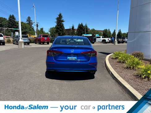 Used 2024 Honda Civic Sport image 5