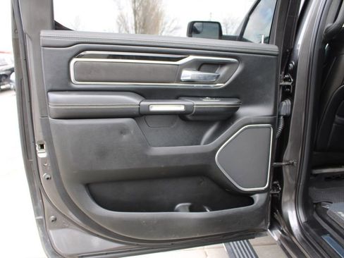 Used 2019 RAM 1500 Laramie image 26