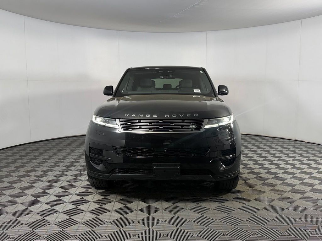 Used 2025 Land Rover Range Rover Sport SE AWD/4WD image 8