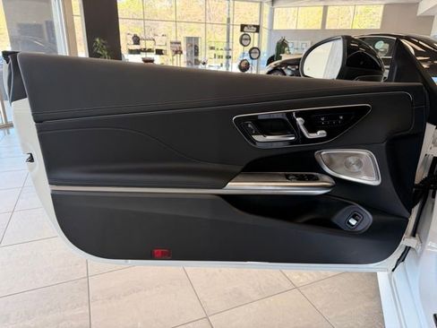 New 2026 Mercedes-Benz CLE 300 4MATIC Coupe image 9