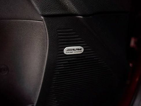 Used 2021 Dodge Challenger R/T Scat Pack RWD image 18