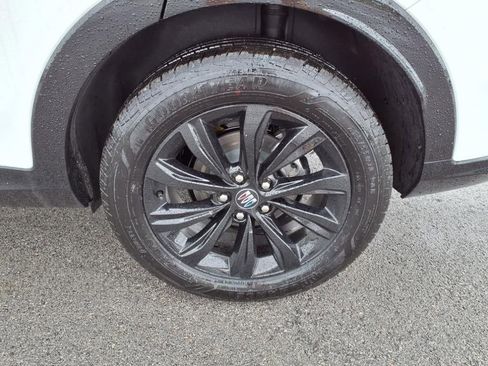 New 2025 Buick Envista Sport Touring w/ Convenience I Package image 11