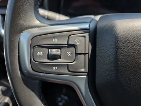 Used 2024 Chevrolet Suburban LT AWD/4WD image 24