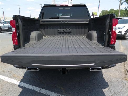 Used 2023 Chevrolet Silverado 1500 High Country AWD/4WD image 17