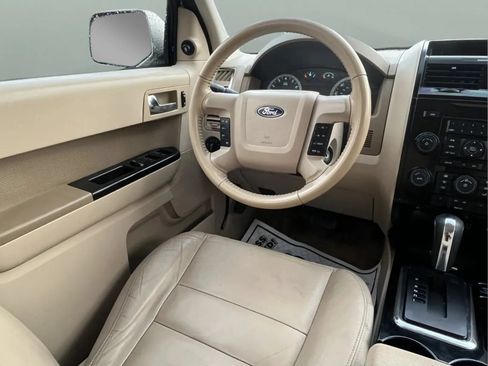 Used 2011 Ford Escape Limited w/ 302A Rapid Spec Order Code AWD/4WD image 8