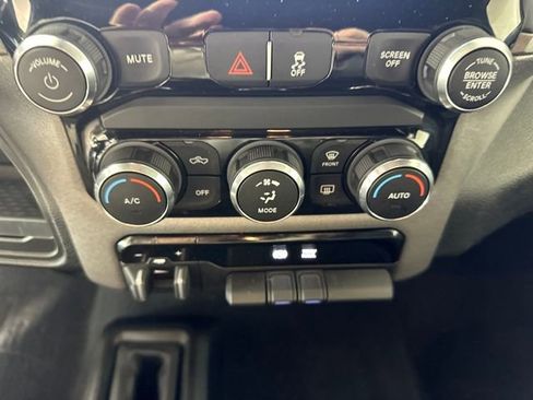 Used 2022 RAM 2500 Tradesman image 24