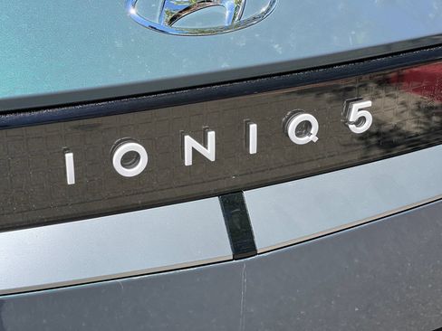 Used 2024 Hyundai Ioniq 5 SEL RWD image 27