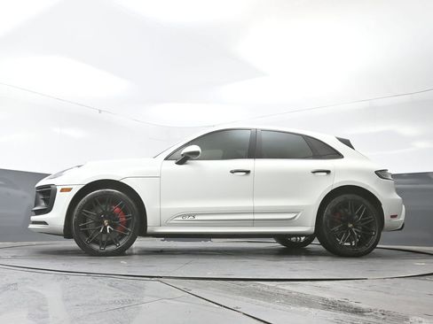 Used 2023 Porsche Macan GTS AWD/4WD image 30