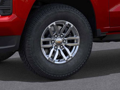 New 2025 Chevrolet Colorado LT image 9