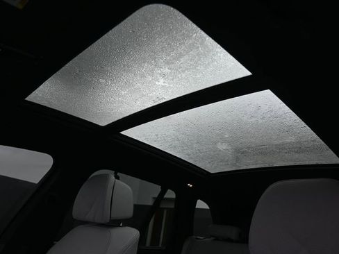 Used 2026 BMW X5 xDrive40i w/ Climate Comfort Package image 10