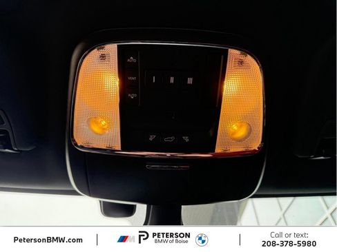 Used 2020 Dodge Durango R/T w/ Technology Group AWD/4WD image 34
