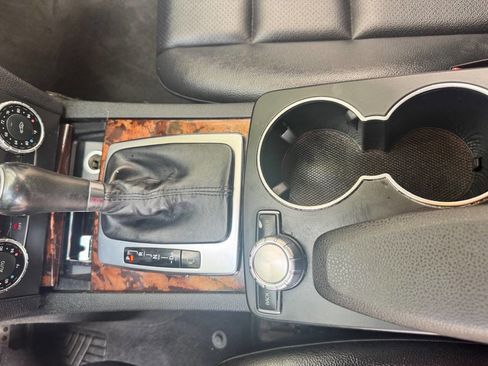 Used 2013 Mercedes-Benz C 300 C 300 Sport 4MATIC AWD 4dr Sed w/ Multimedia Pkg image 28