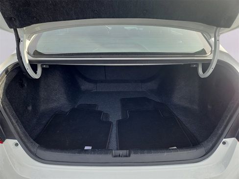 Certified 2022 Honda Accord Sport image 28