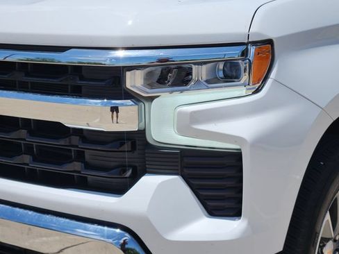 Used 2025 Chevrolet Silverado 1500 LT w/ Texas Edition Plus RWD image 9