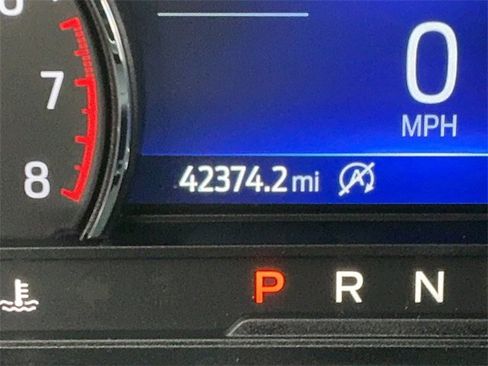 Used 2022 Ford Explorer XLT w/ Equipment Group 202A image 29