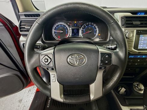 Certified 2018 Toyota 4Runner Limited AWD/4WD image 11