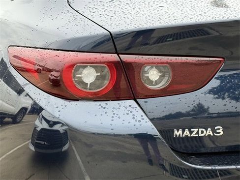 Used 2024 MAZDA MAZDA3 s image 8