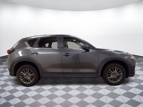Used 2017 MAZDA CX-5 Touring w/ Preferred Equipment Package image 7