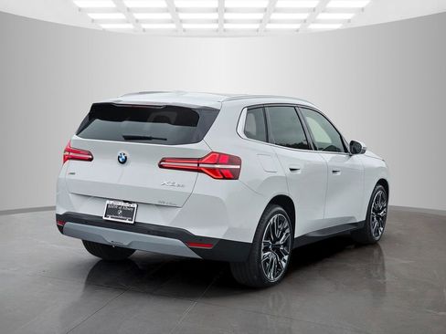 Used 2026 BMW X3 xDrive30 w/ Premium Package image 6