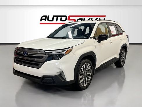 Used 2025 Subaru Forester Touring w/ Protection Package AWD/4WD image 3