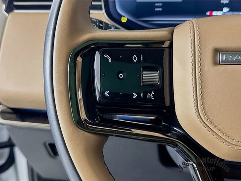 Used 2023 Land Rover Range Rover Sport SE Dynamic image 13