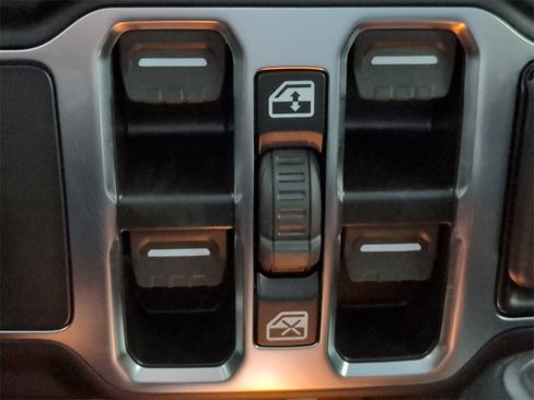 New 2025 Jeep Wrangler Willys image 23