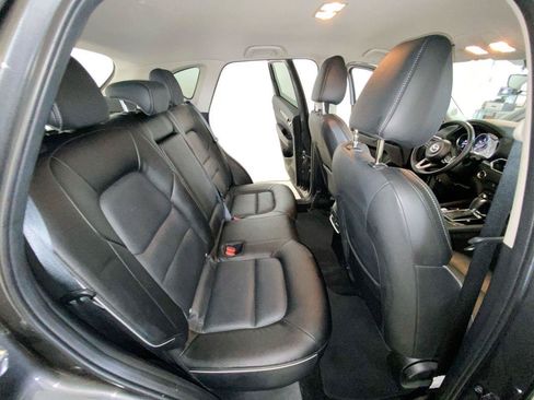 Used 2025 MAZDA CX-5 AWD 2.5 S w/ Select Package image 17